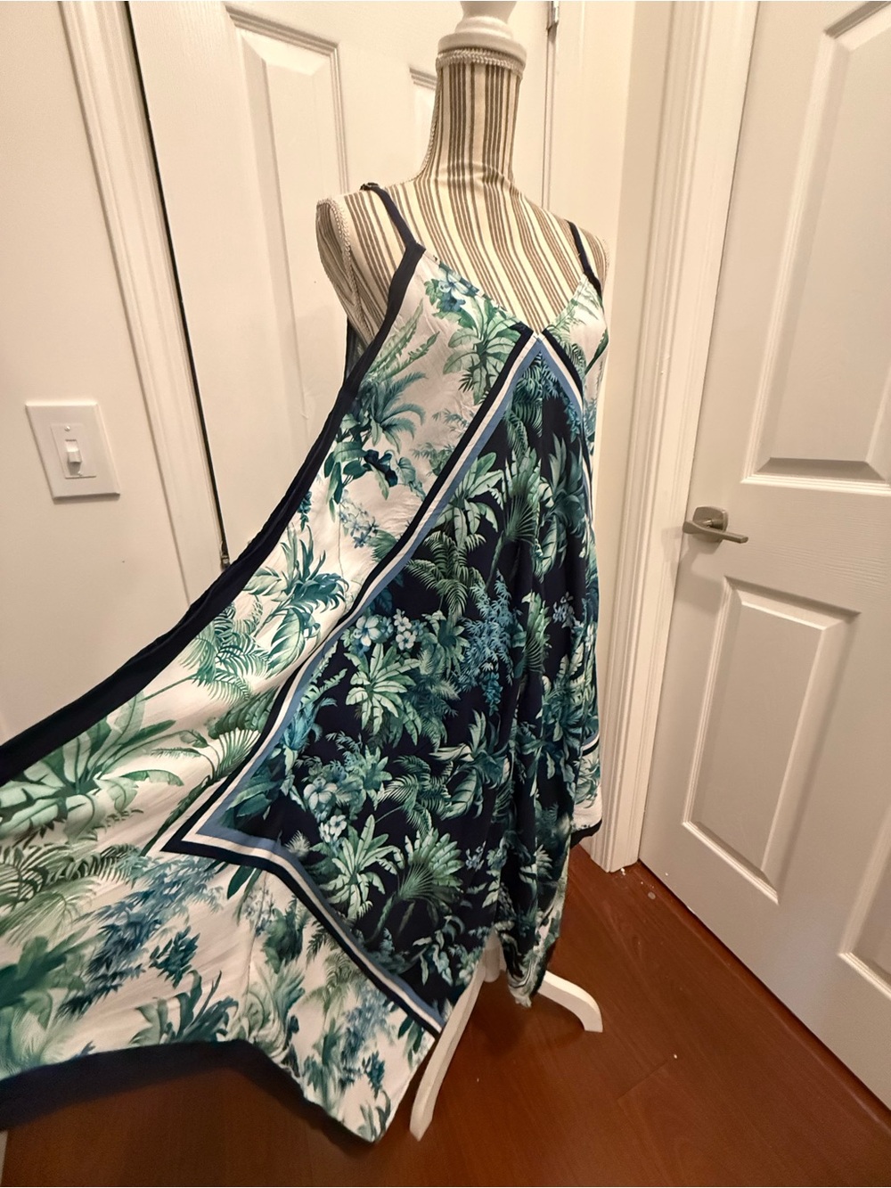 Tommy Bahama Arts of Palm Scarf Tropical Print Slip Dress in Teal and Navy S/M